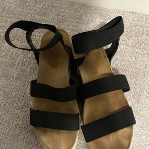 Steve Madden Black Espadrille Sandals